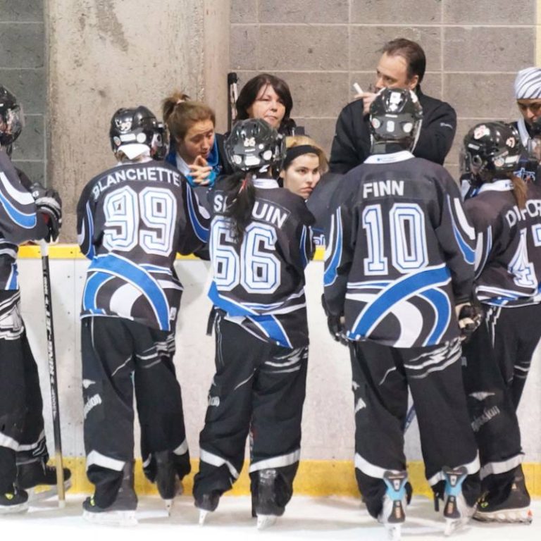Discover the history of ringette. A sport that needs to be known!